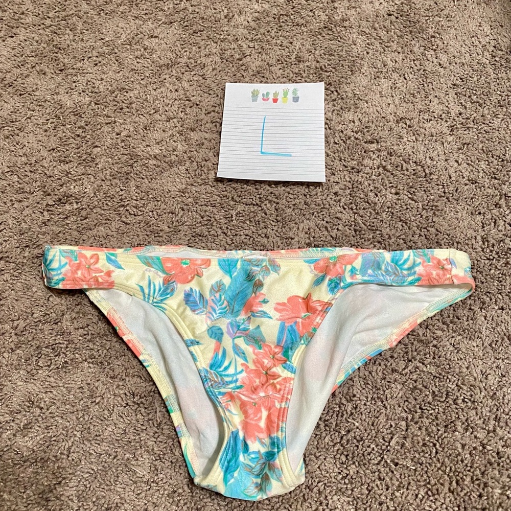Ripcurl Floral Bikini Bottoms - L